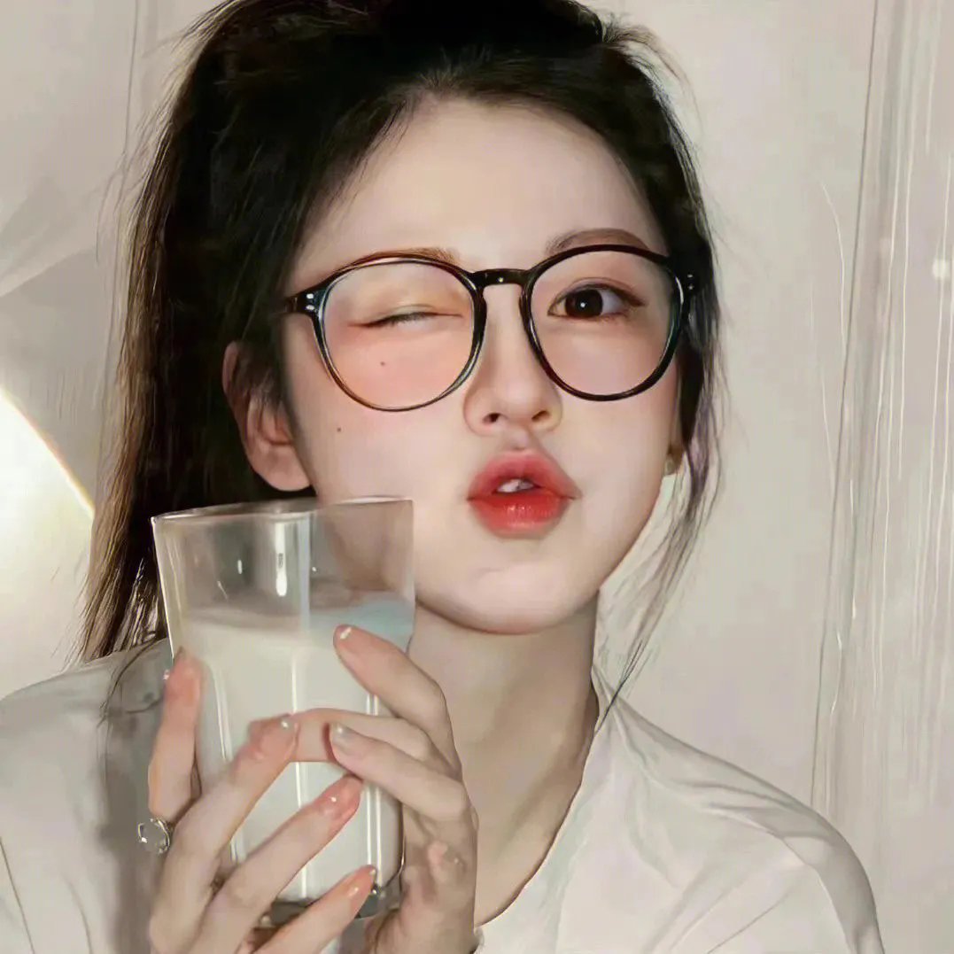 帅哥娇娃
